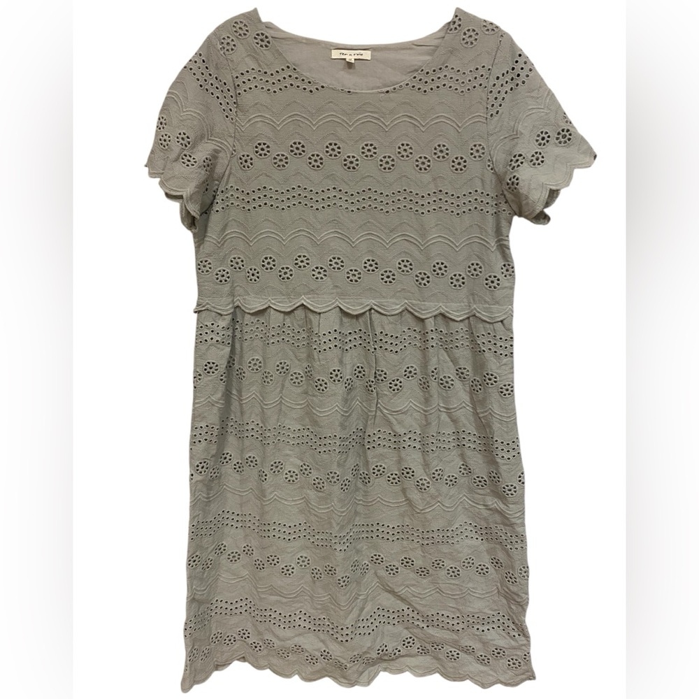 Tea N Rose Dress Scalloped Olive Women’s Size Medium eyelet Cotton Short Sleeve